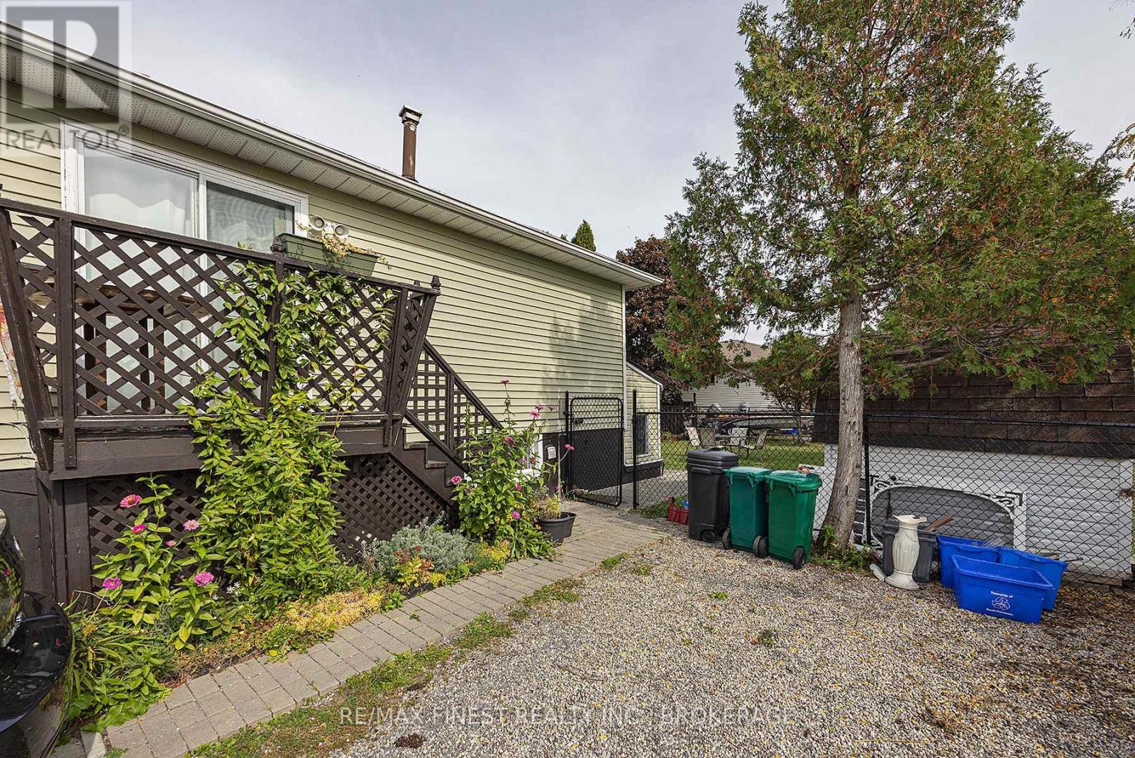 2 - 580 Gavin Court, Kingston, Ontario  K7M 8B6 - Photo 7 - X12154813