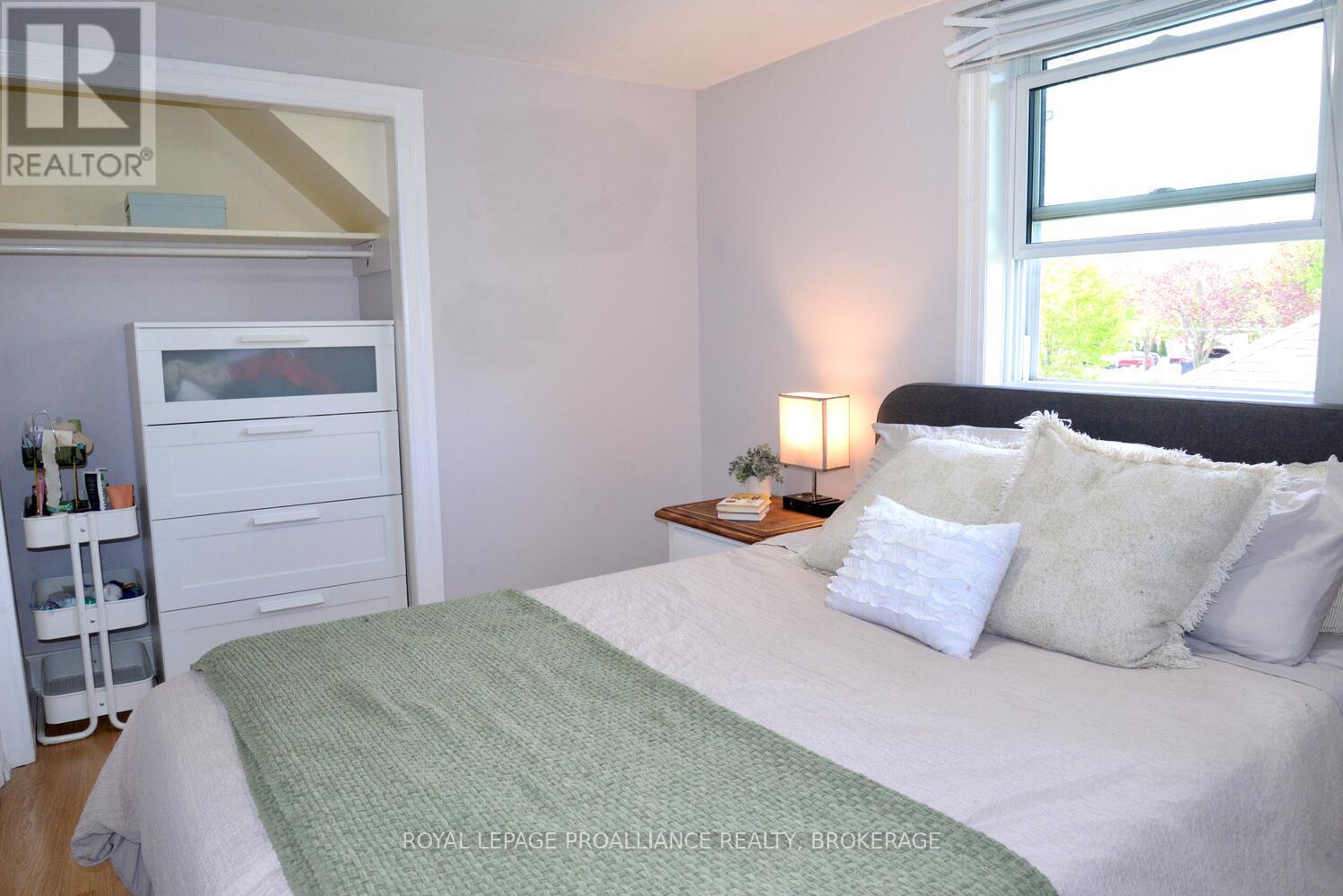 19 Folger Street, Kingston, Ontario  K7K 4Y7 - Photo 14 - X12154994