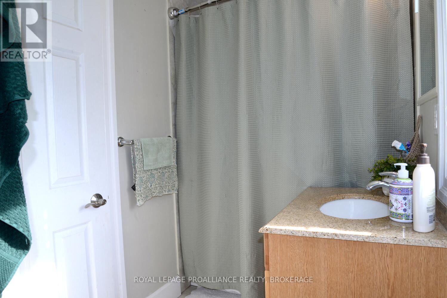 19 Folger Street, Kingston, Ontario  K7K 4Y7 - Photo 16 - X12154994