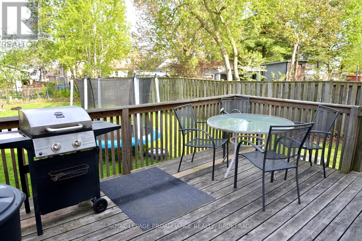 19 Folger Street, Kingston, Ontario  K7K 4Y7 - Photo 27 - X12154994
