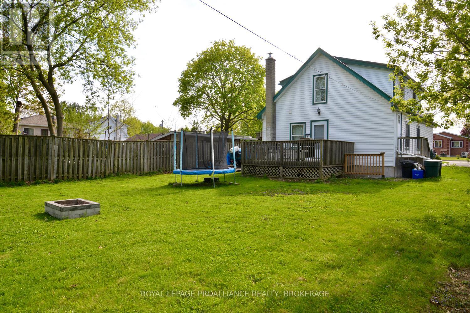 19 Folger Street, Kingston, Ontario  K7K 4Y7 - Photo 30 - X12154994