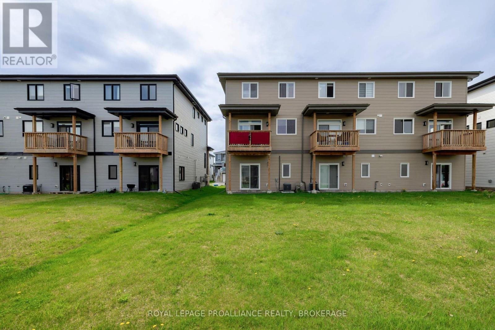 109 Superior Drive, Loyalist, Ontario  K7N 0E5 - Photo 29 - X12155379