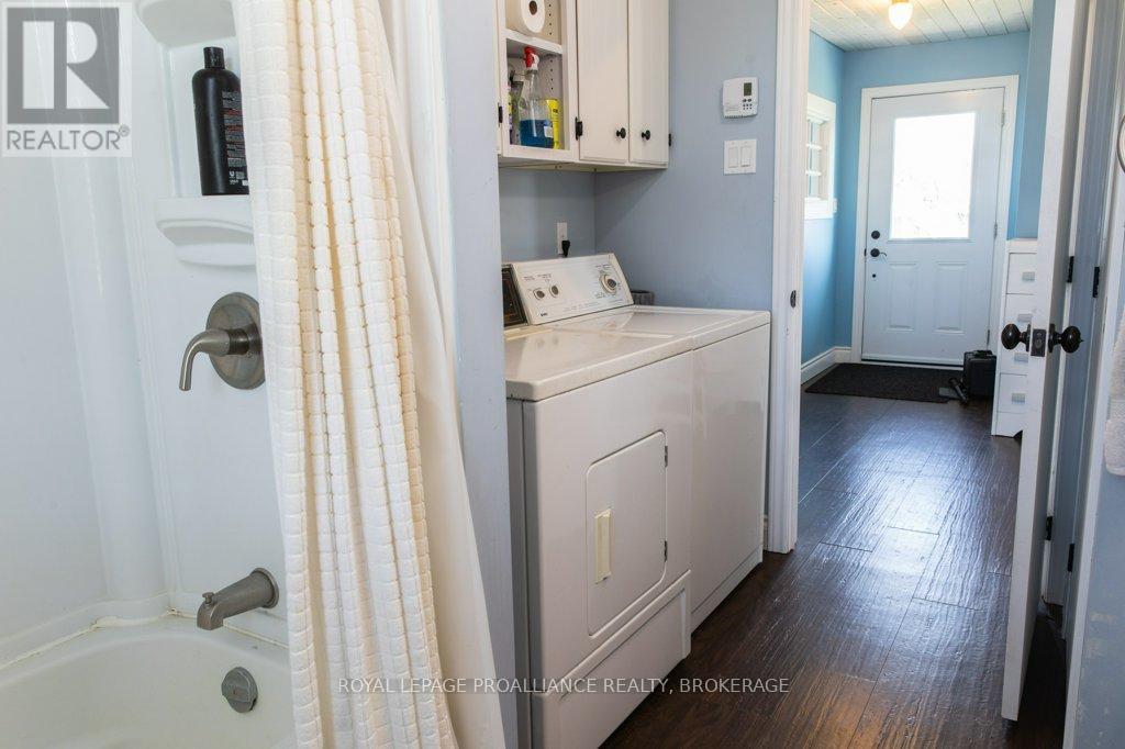 166 Easy Lane, Frontenac Islands, Ontario  K0H 2Y0 - Photo 20 - X12158288