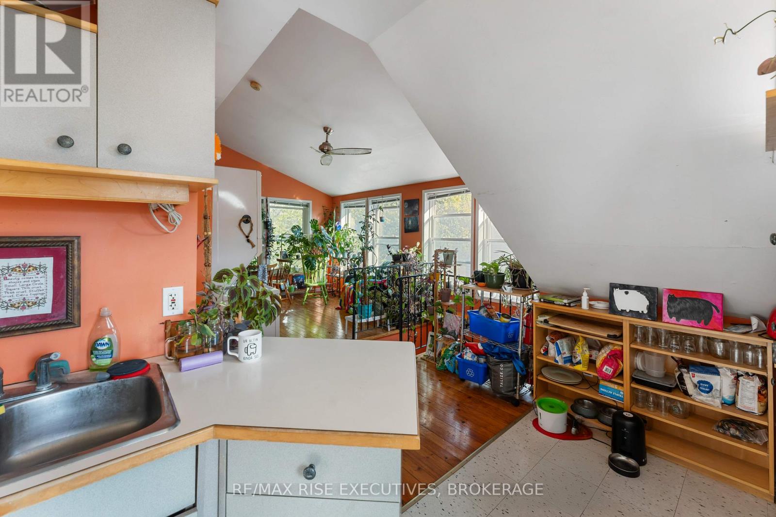 539 Albert Street, Kingston, Ontario  K7K 4M5 - Photo 18 - X12158307