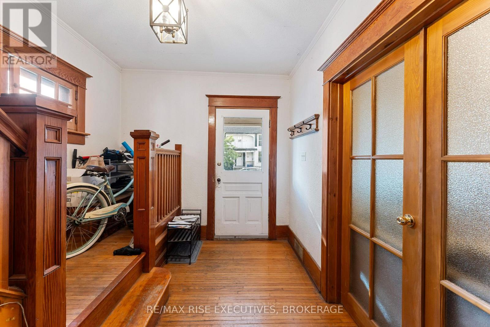 539 Albert Street, Kingston, Ontario  K7K 4M5 - Photo 5 - X12158307