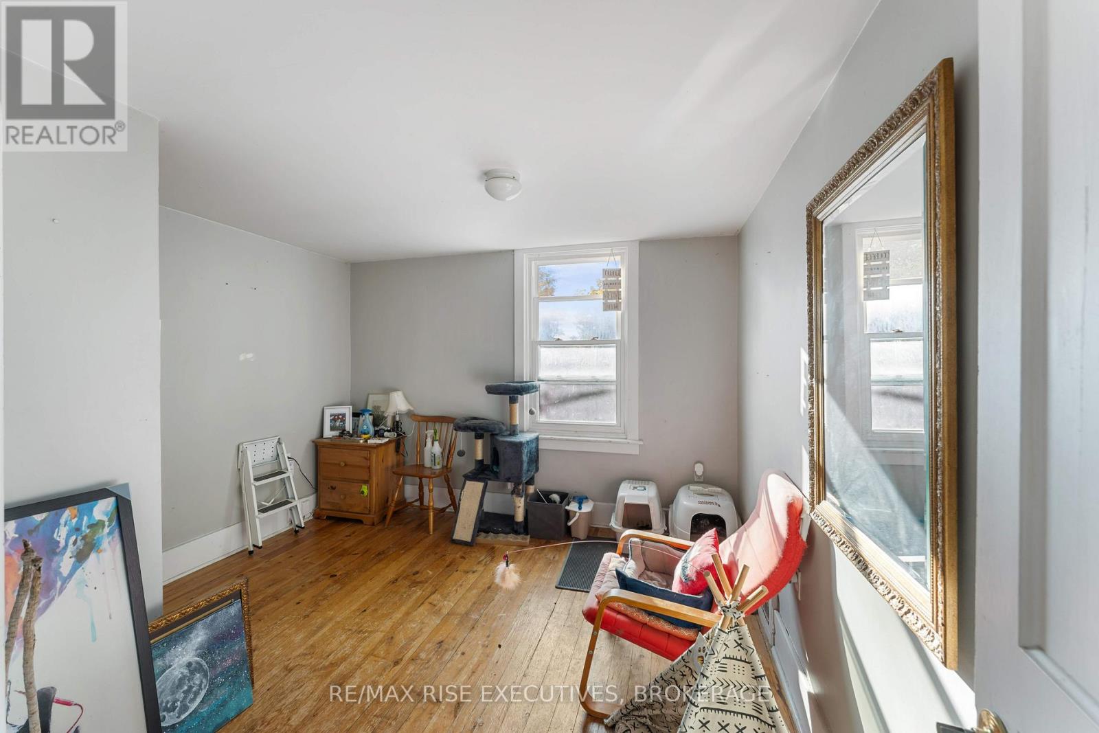 539 Albert Street, Kingston, Ontario  K7K 4M5 - Photo 6 - X12158307