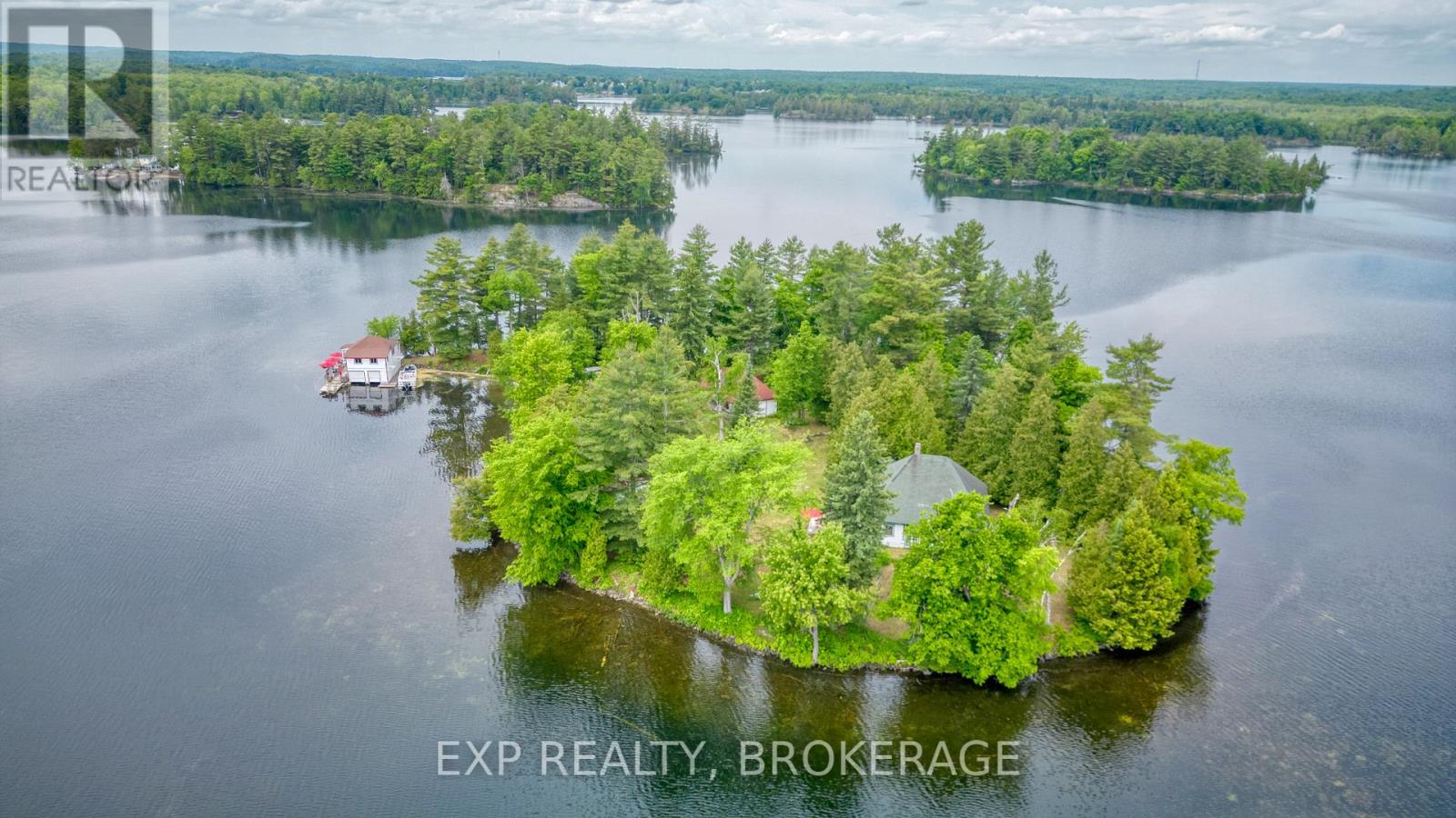 0 ISLAND S, Frontenac, Ontario