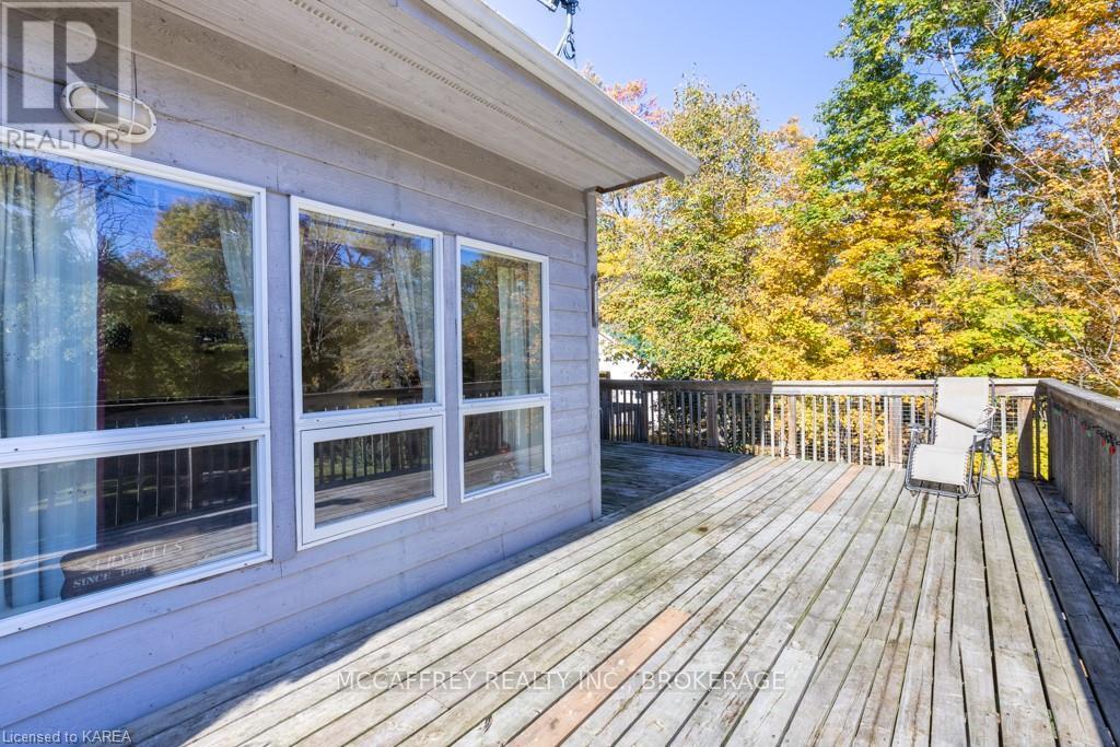 26 Skootamatta Lake Road, Addington Highlands, Ontario  K0H 1K0 - Photo 33 - X12158376