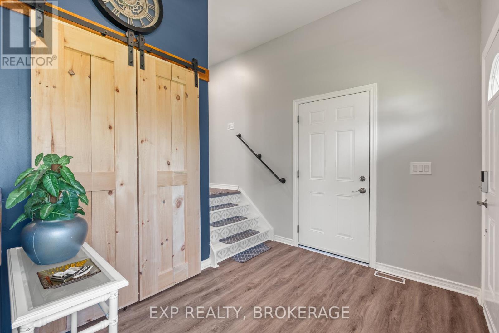 176 Somerset Drive, Loyalist, Ontario  K0H 1G0 - Photo 13 - X12158904