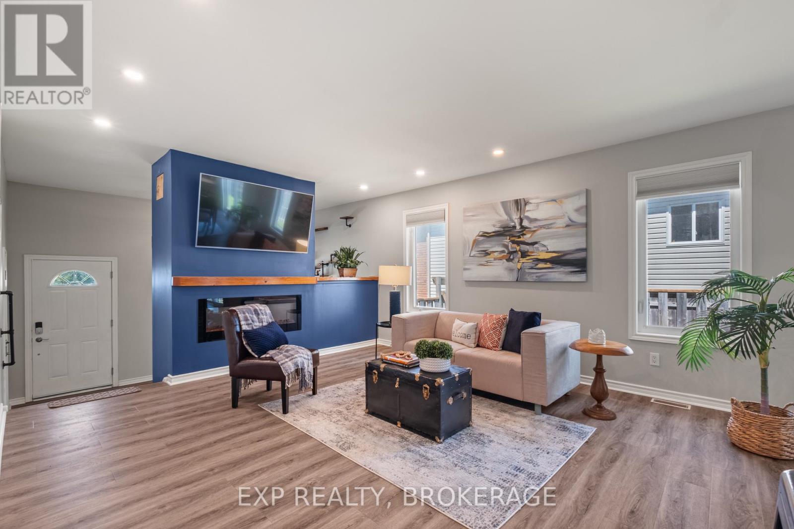 176 Somerset Drive, Loyalist, Ontario  K0H 1G0 - Photo 17 - X12158904