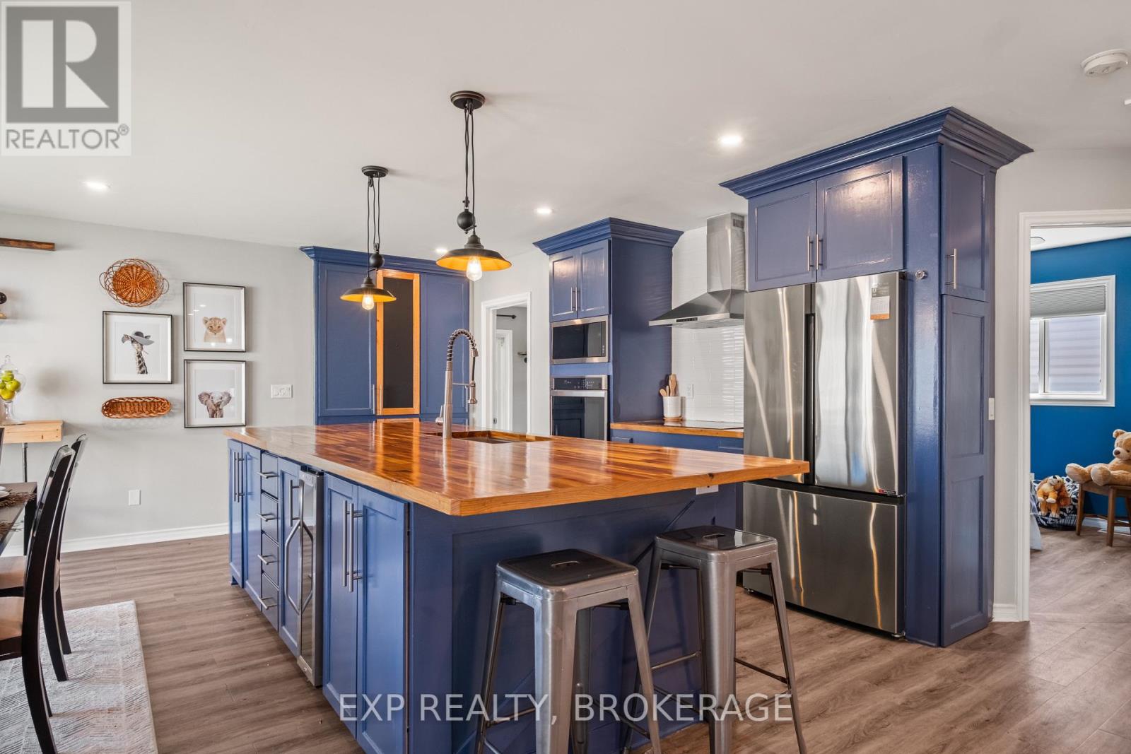 176 Somerset Drive, Loyalist, Ontario  K0H 1G0 - Photo 20 - X12158904
