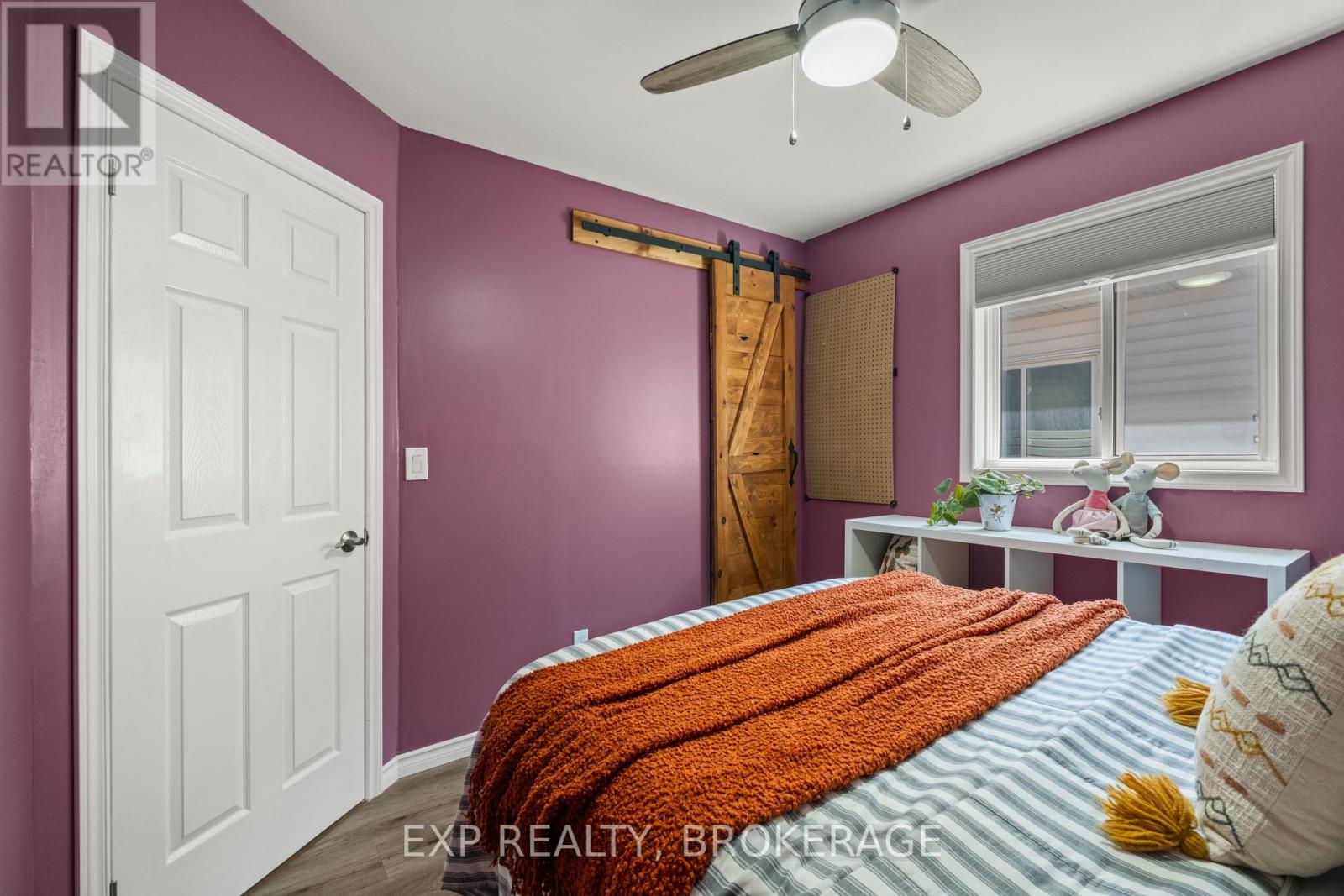 176 Somerset Drive, Loyalist, Ontario  K0H 1G0 - Photo 27 - X12158904