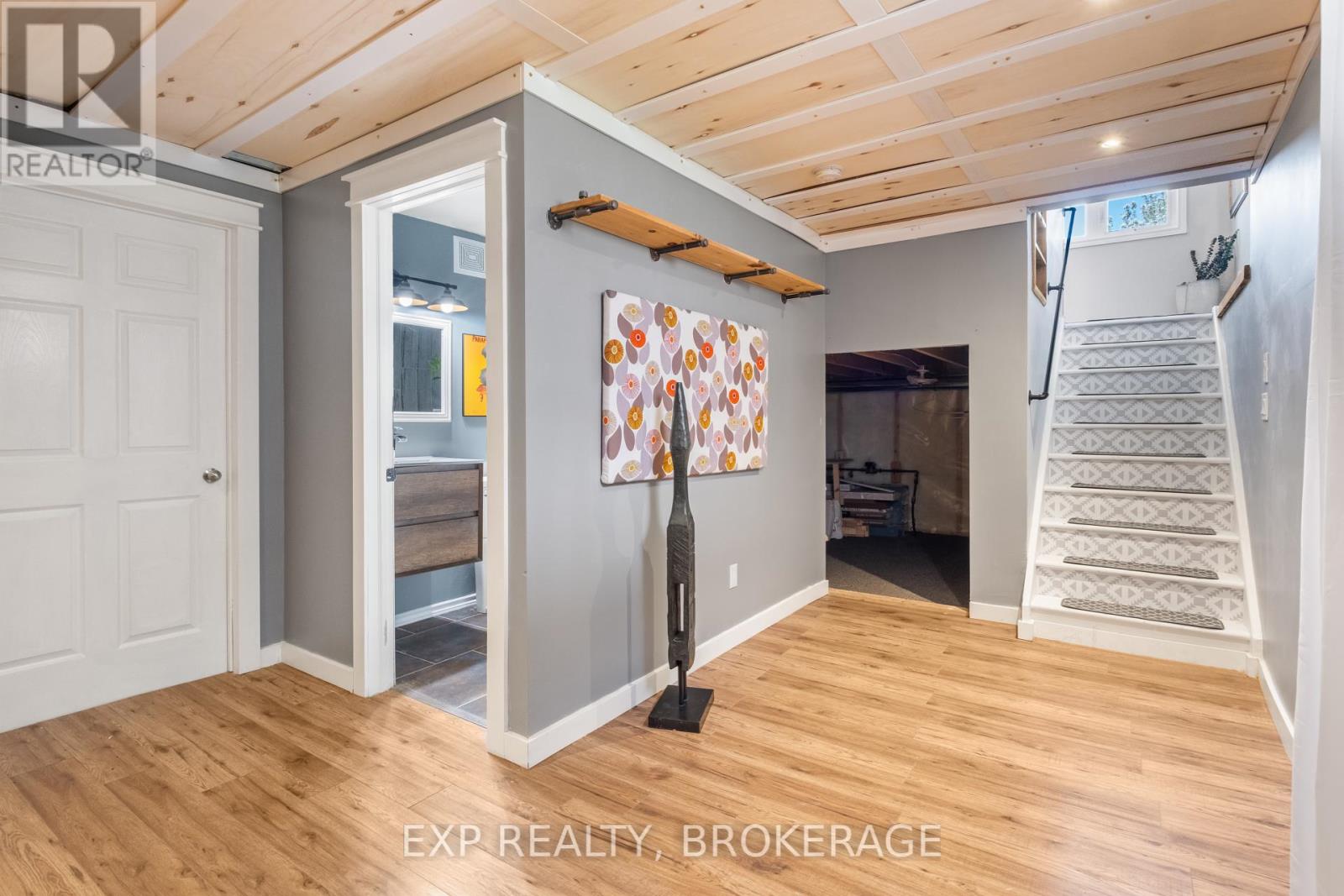176 Somerset Drive, Loyalist, Ontario  K0H 1G0 - Photo 41 - X12158904