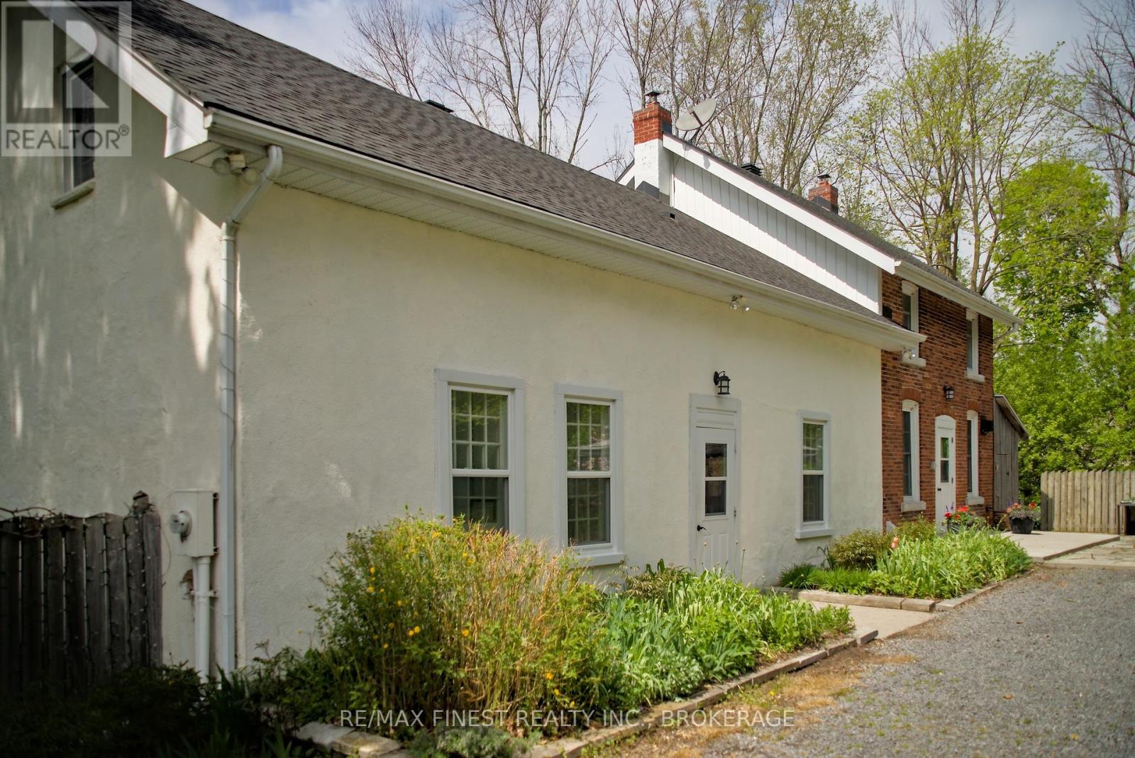 2750 FRONT ROAD, Frontenac Islands, Ontario