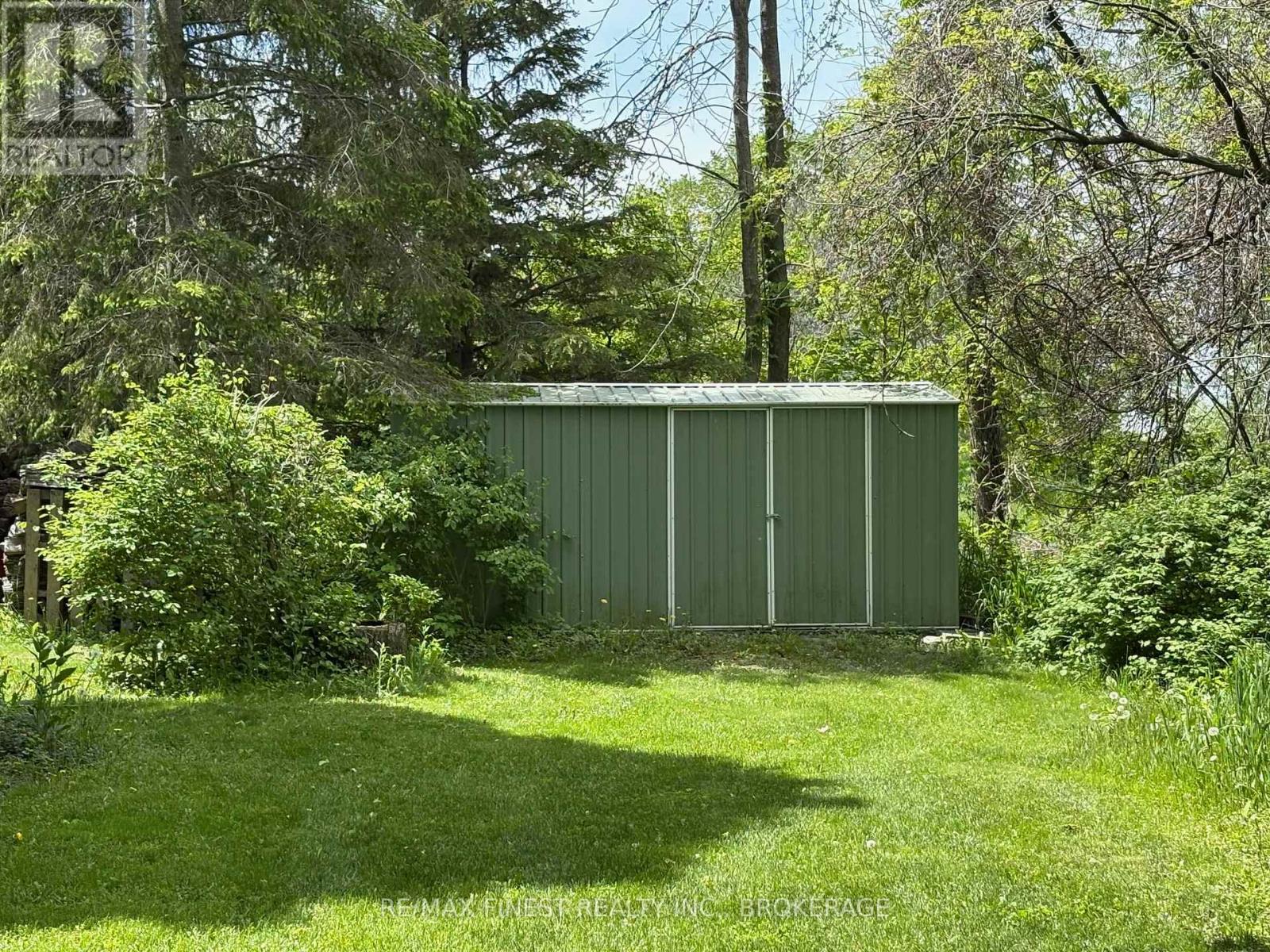 2750 Front Road, Frontenac Islands, Ontario  K0H 2S0 - Photo 32 - X12159508