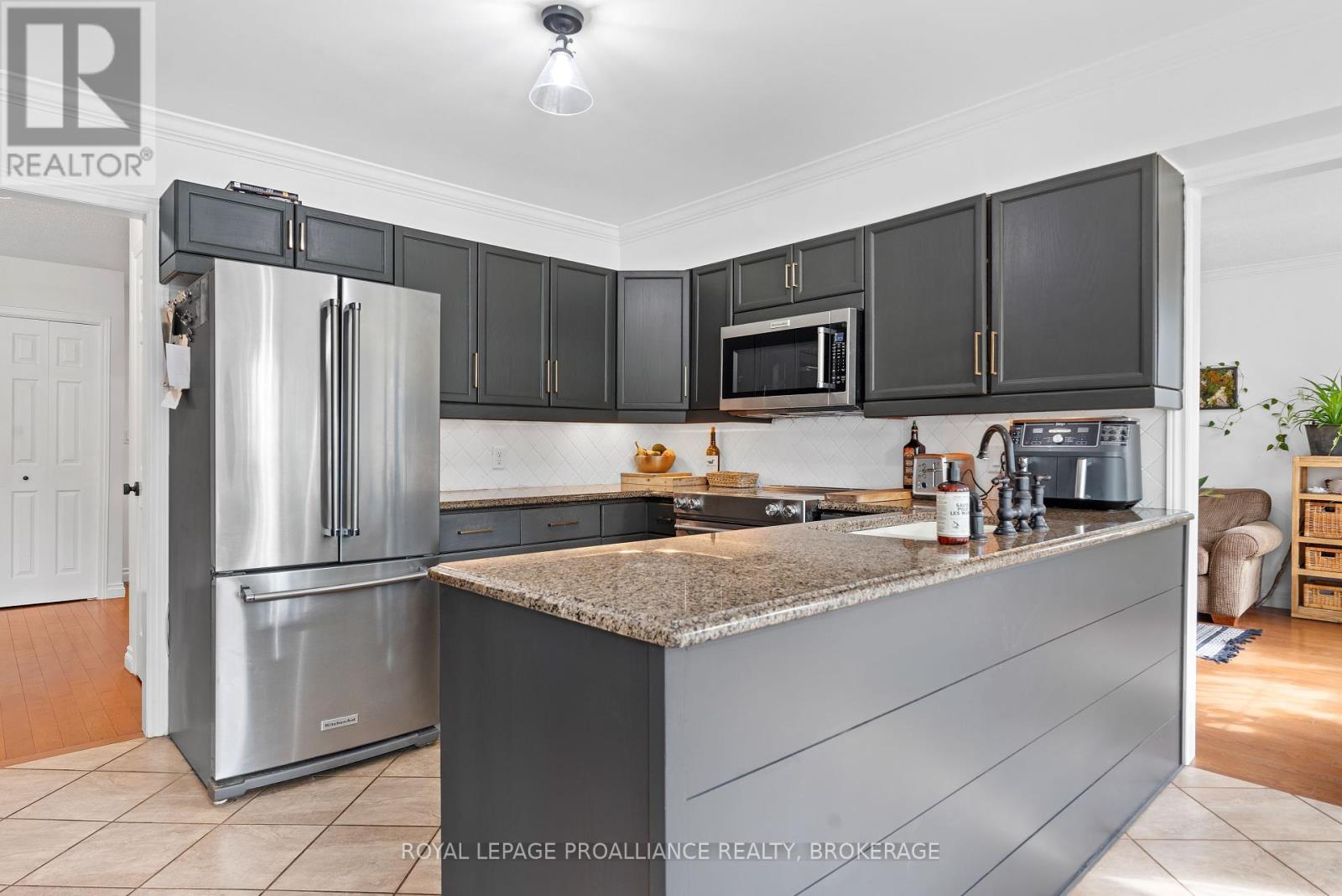 1186 Bentley Terrace, Kingston, Ontario  K7P 2L9 - Photo 13 - X12164491