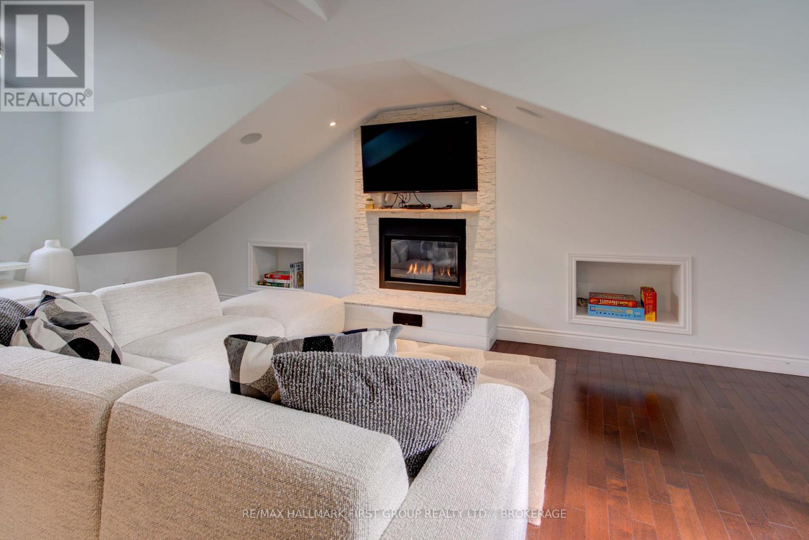 704 Portsmouth Avenue, Kingston, Ontario  K7M 1W5 - Photo 28 - X12164583