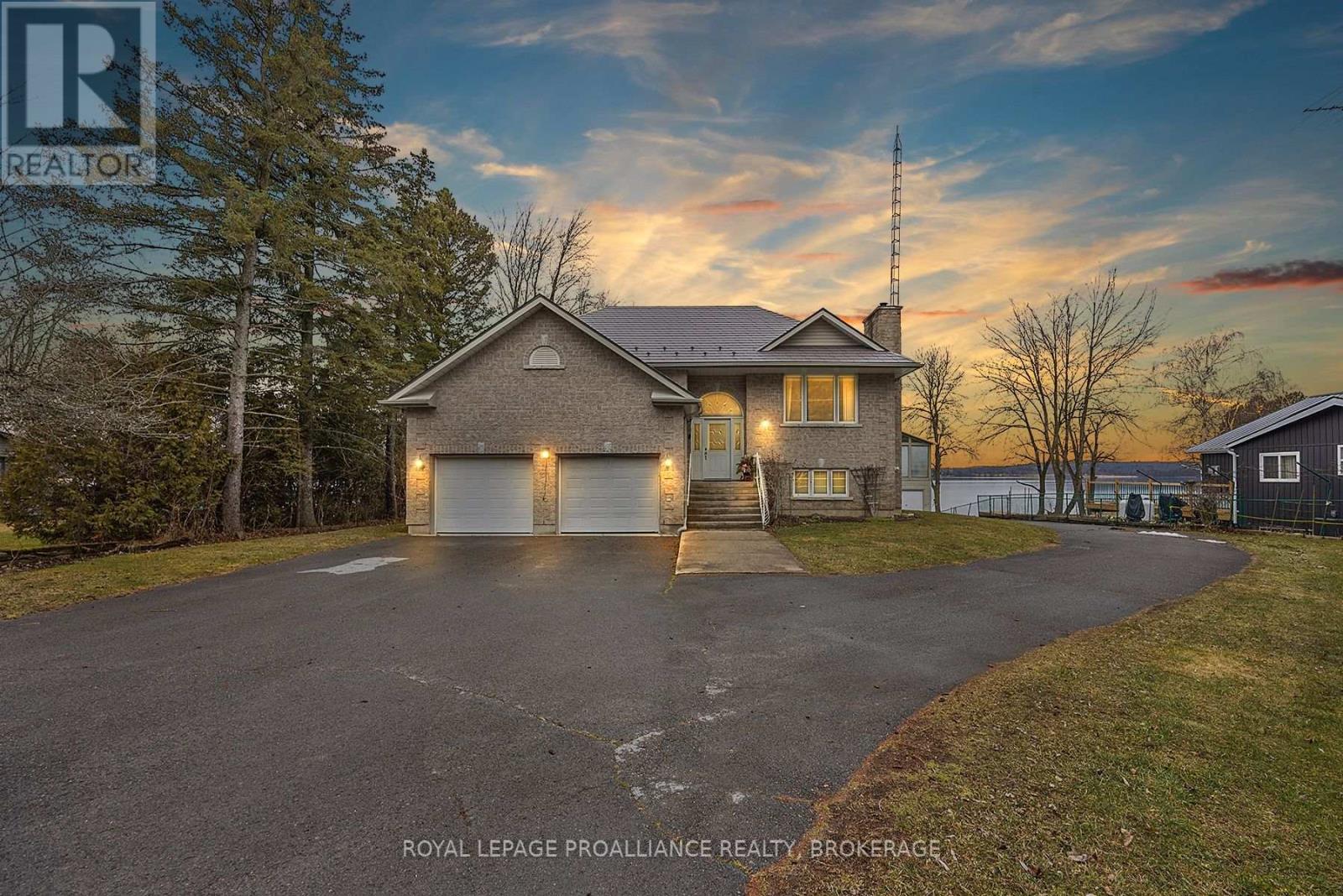 1 LEAVIS SHORES, Frontenac Islands, Ontario