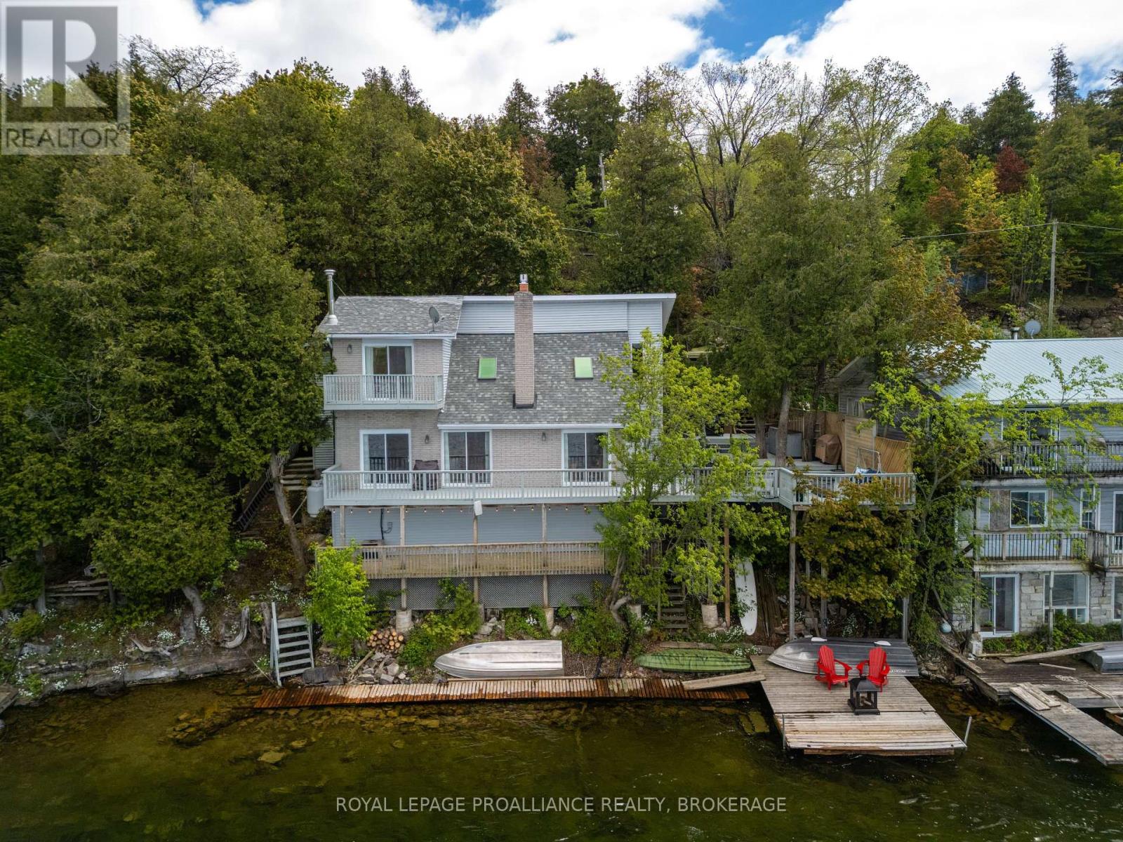1020 LARK LANE, South Frontenac, Ontario