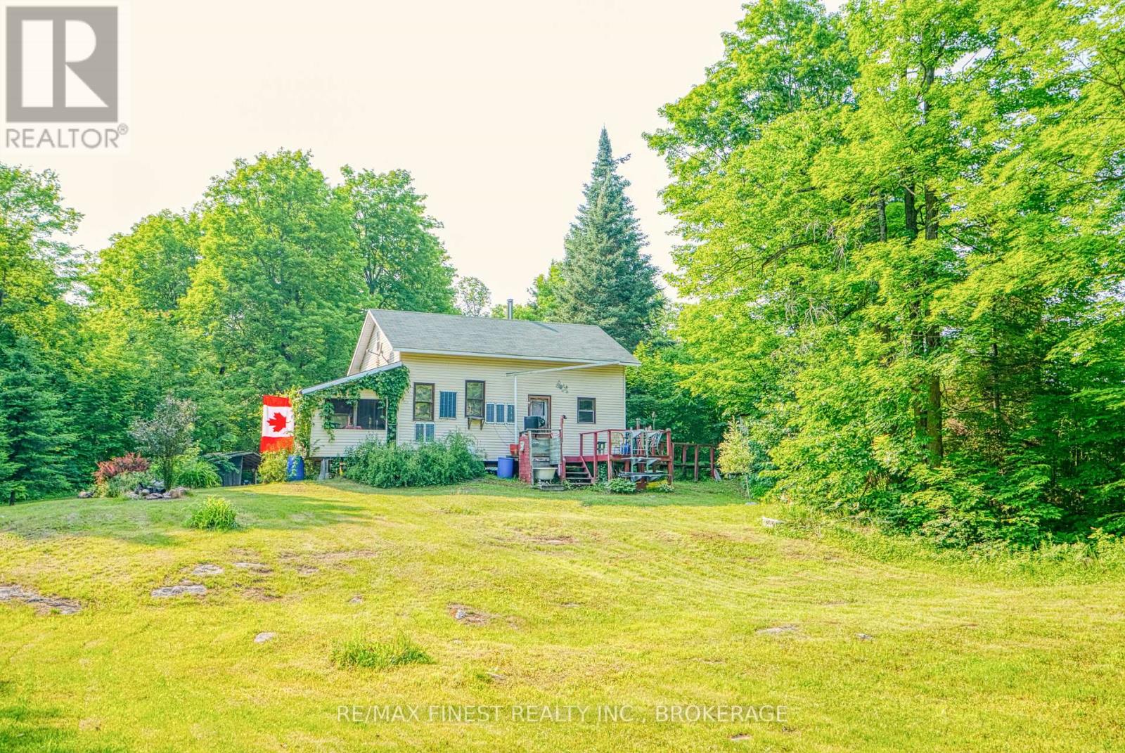 E 1/2 Lot 22 Concession 9 Palmerston, North Frontenac, Ontario  K0H 2J0 - Photo 2 - X12166287
