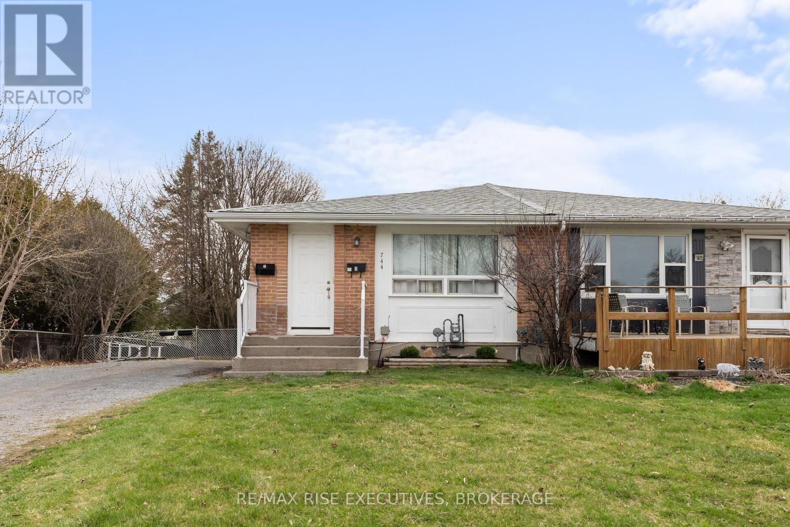 744 SELKIRK ROAD, Kingston, Ontario