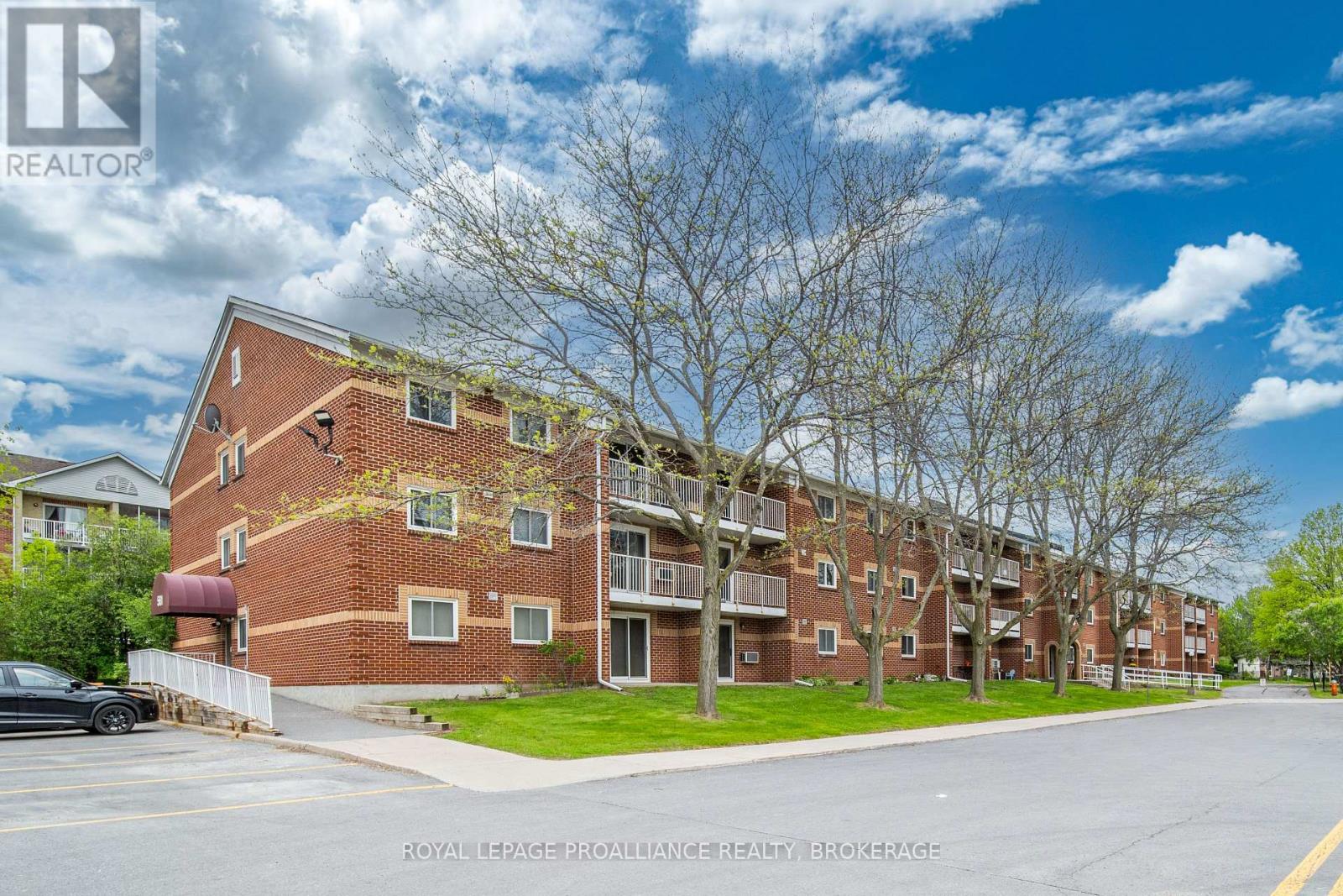 115 - 561 ARMSTRONG ROAD, Kingston, Ontario