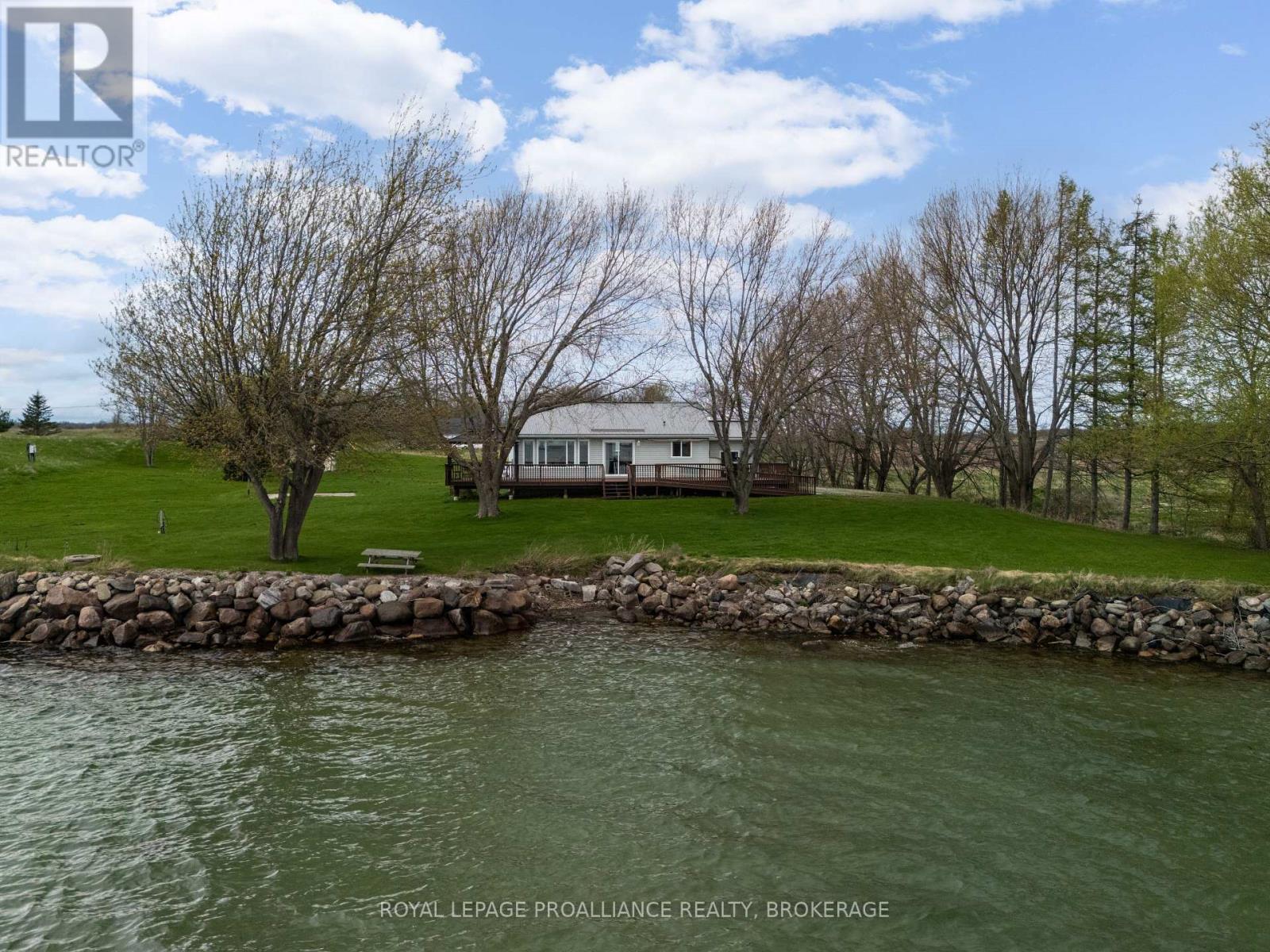 4205 HIGHWAY 96, Frontenac Islands, Ontario
