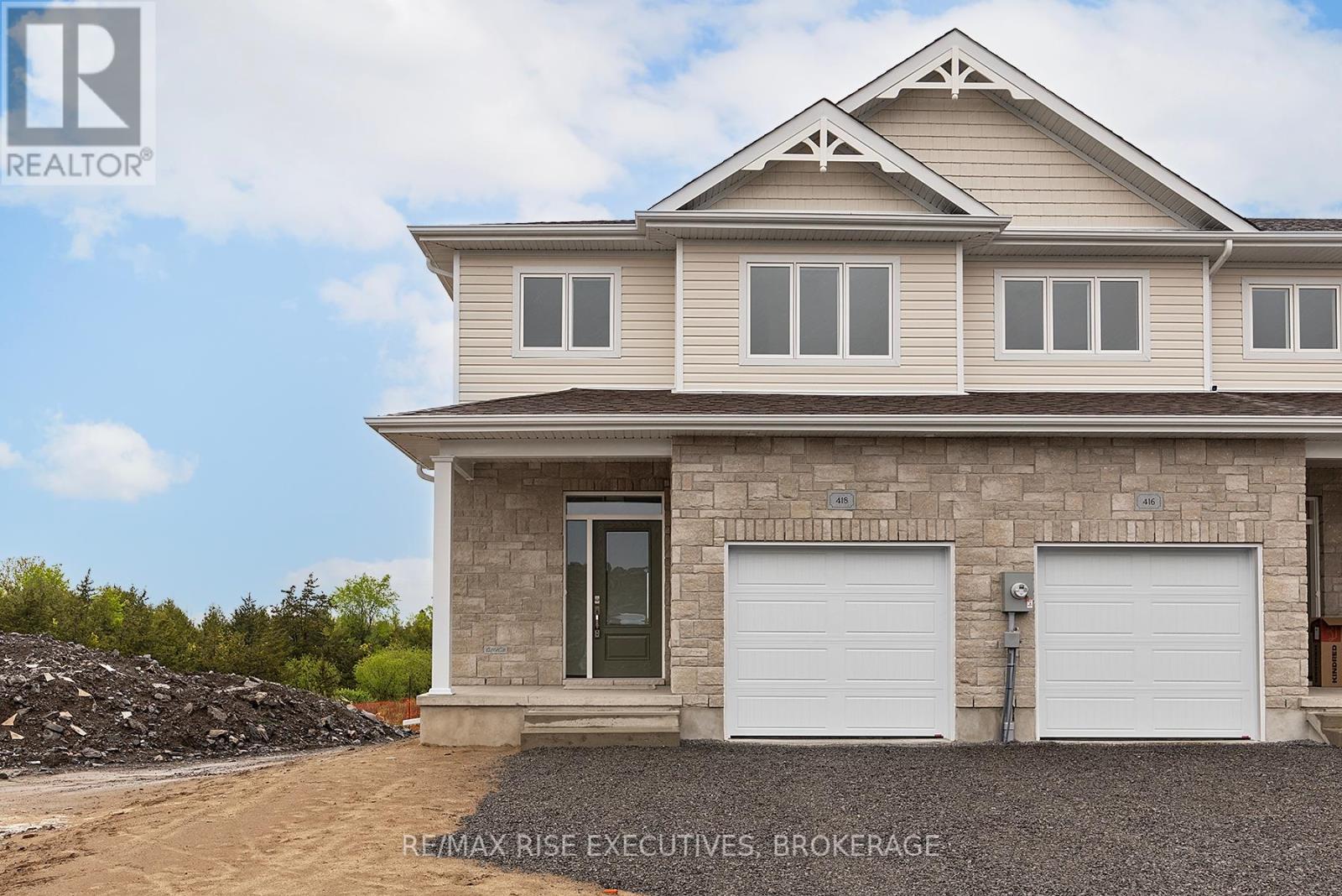 418 BUCKTHORN DRIVE, Kingston, Ontario