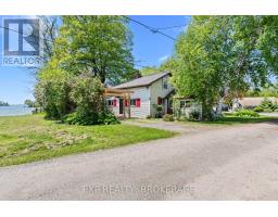 15 STURTIVANS LANE, Leeds and the Thousand Islands, Ontario