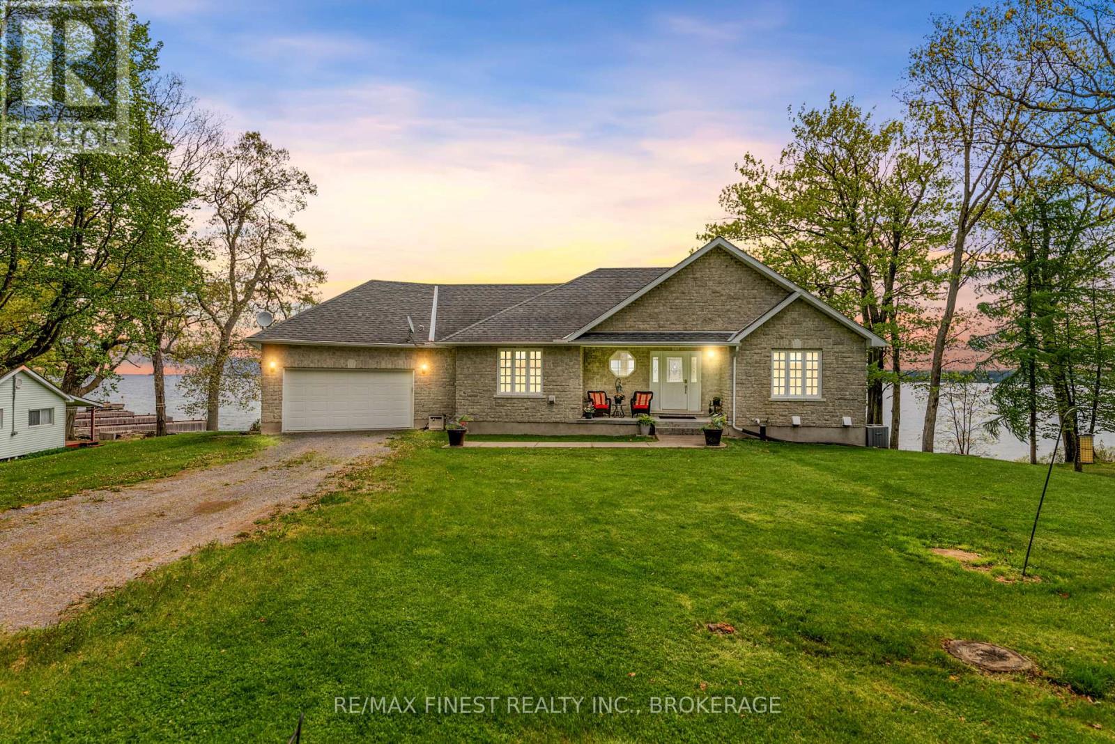 121 Hickory Lane, Frontenac Islands, Ontario  K0H 2Y0 - Photo 2 - X12170294