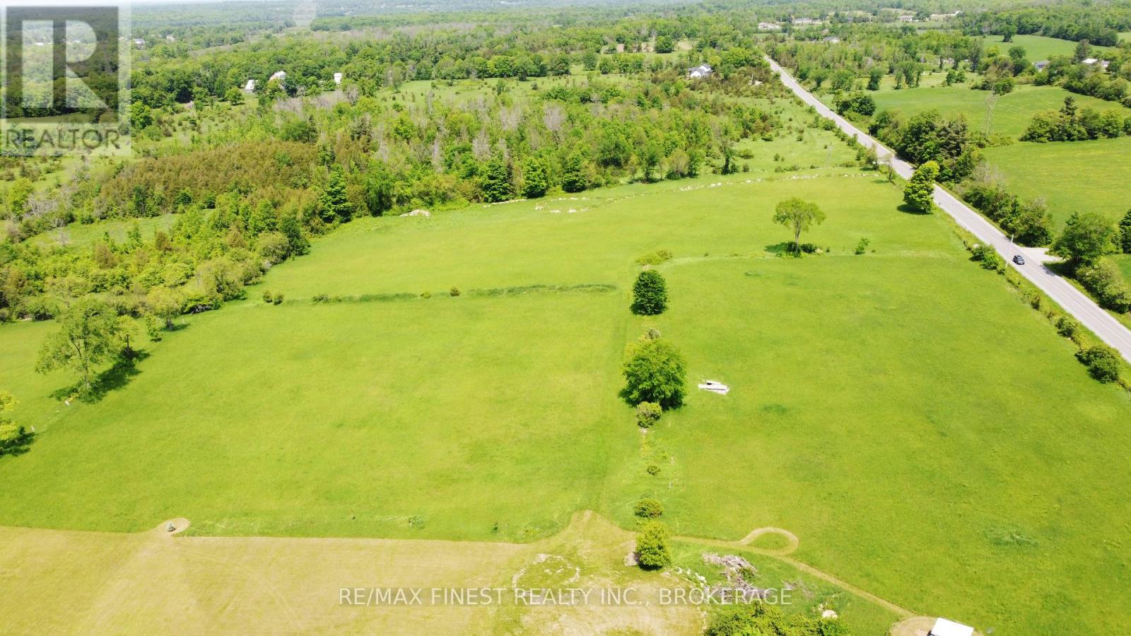 3497 Murvale Road, South Frontenac, Ontario K0H 1V0 - Photo 3 - X12175195