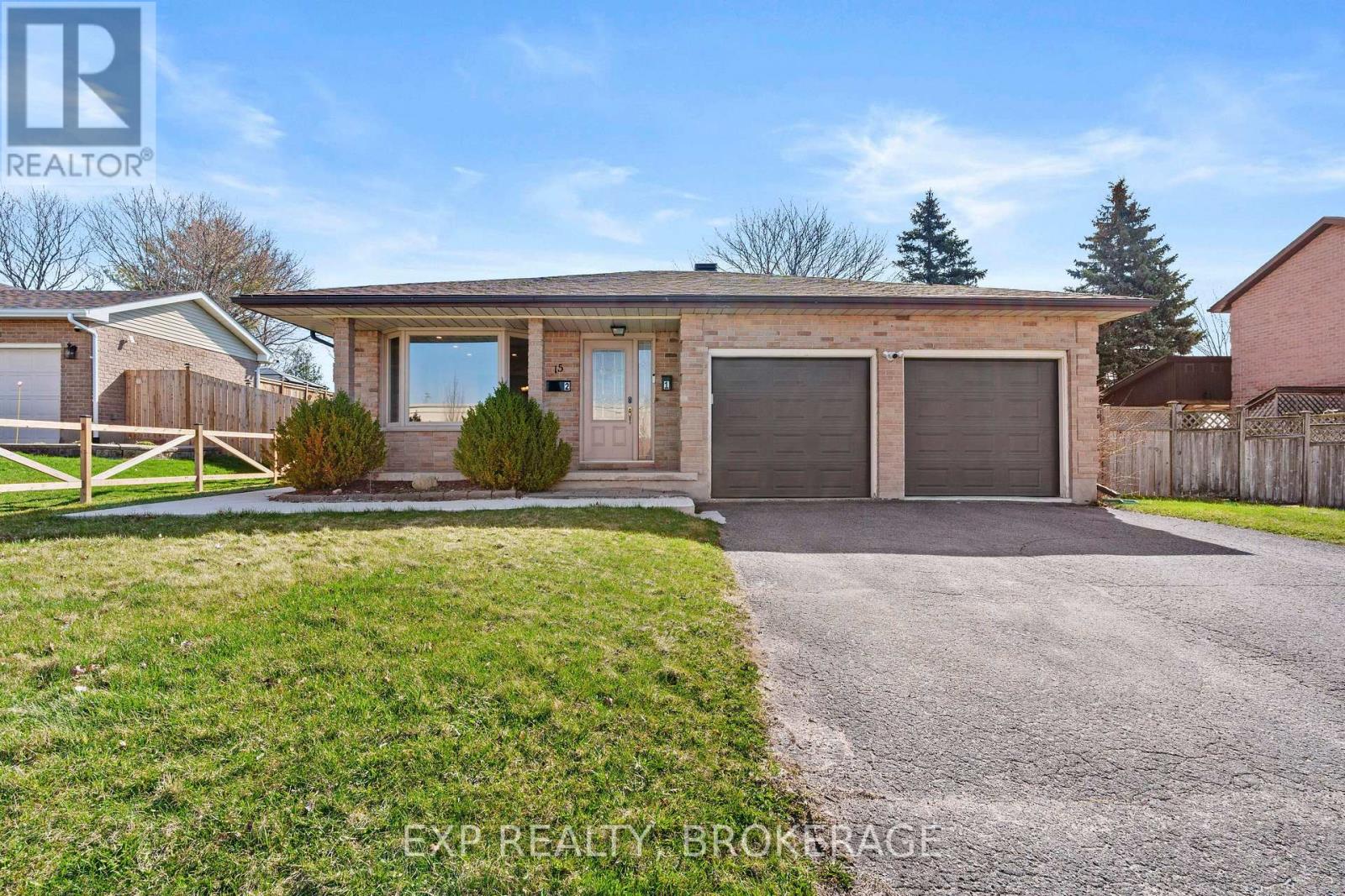 15 WINDFIELD CRESCENT, Kingston, Ontario