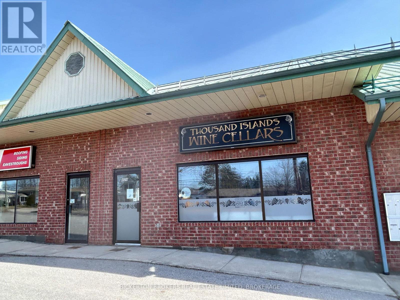 839 STONE STREET, Gananoque, Ontario