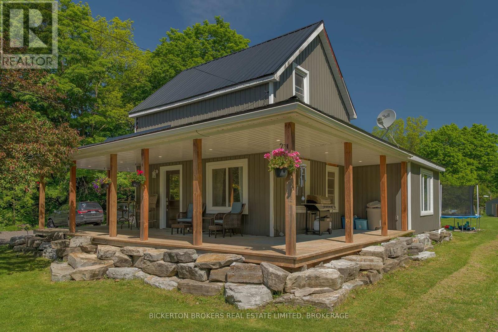 982 BURNT HILLS ROAD, Frontenac, Ontario