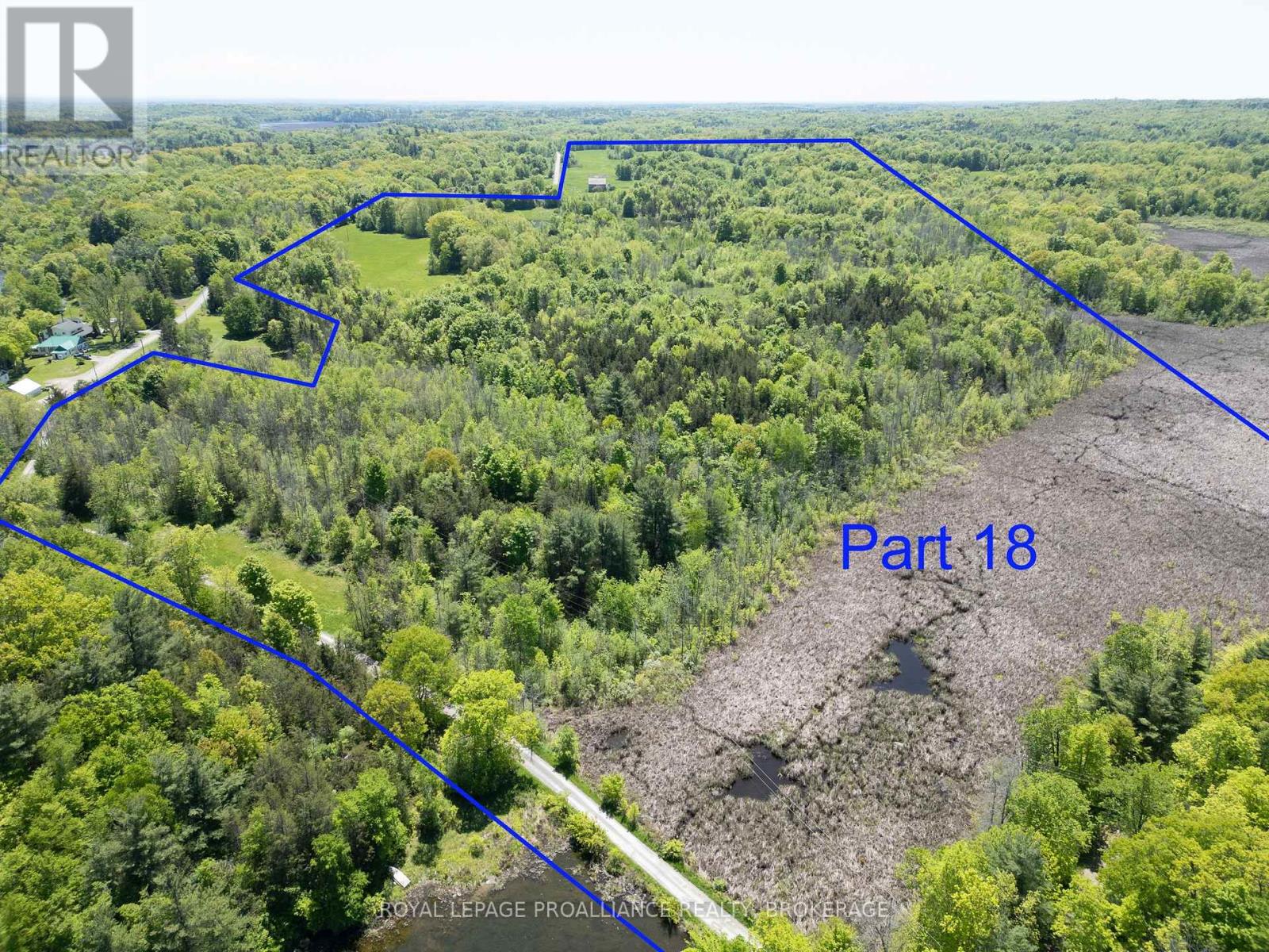 1122 Gananoque Lake Road, Front Of Leeds & Seeleys Bay, Ontario  K7G 2V4 - Photo 17 - X12181457