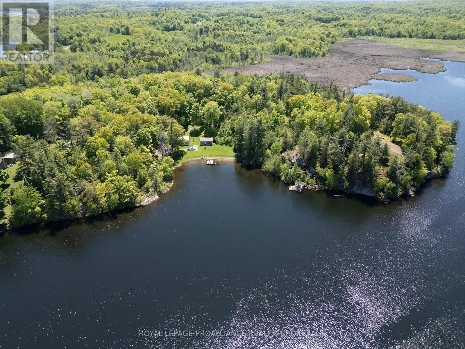 1122 Gananoque Lake Road, Front Of Leeds & Seeleys Bay, Ontario  K7G 2V4 - Photo 19 - X12181457
