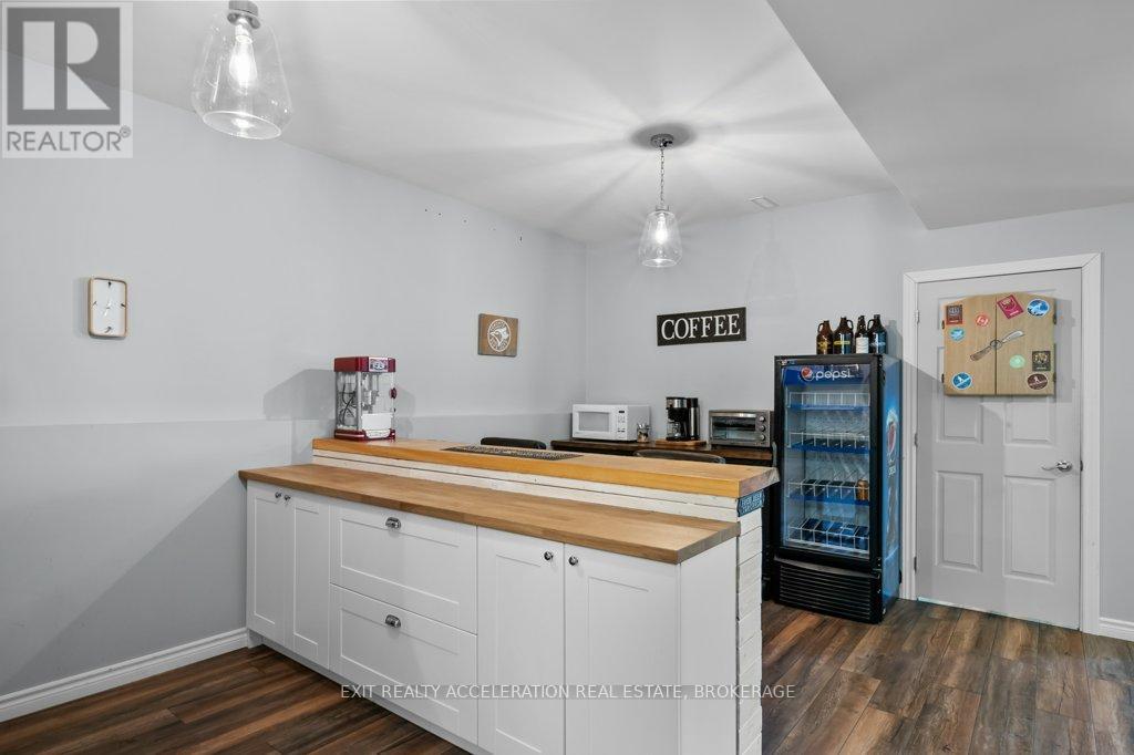 405 Brennan Road, Belleville, Ontario  K8N 4Z6 - Photo 24 - X12182038