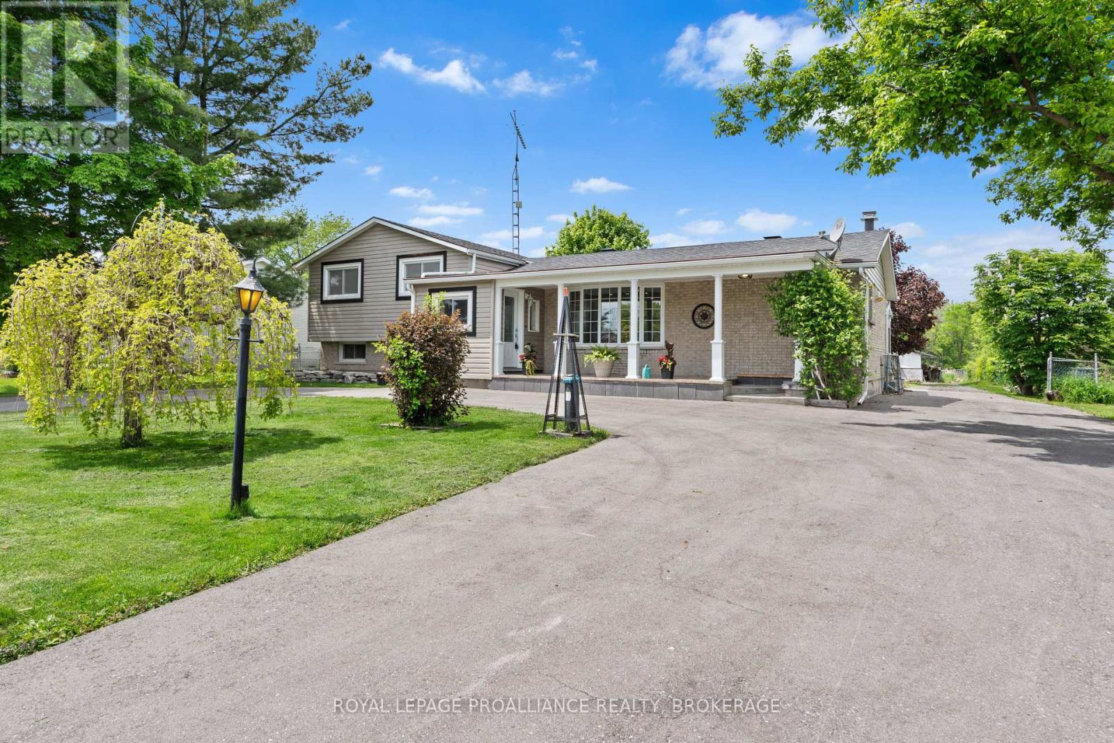 2069 COLE HILL ROAD, Kingston, Ontario