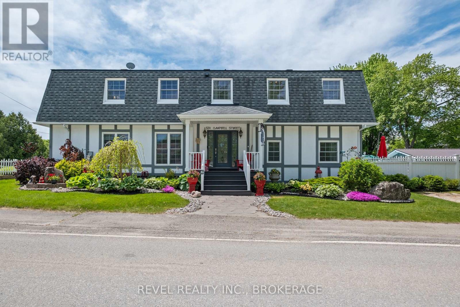 6 CAMPBELL STREET, Rideau Lakes, Ontario