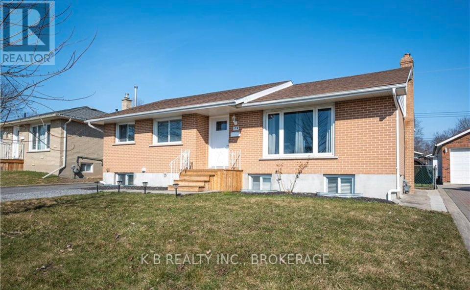 172 MORENZ CRESCENT, Kingston, Ontario