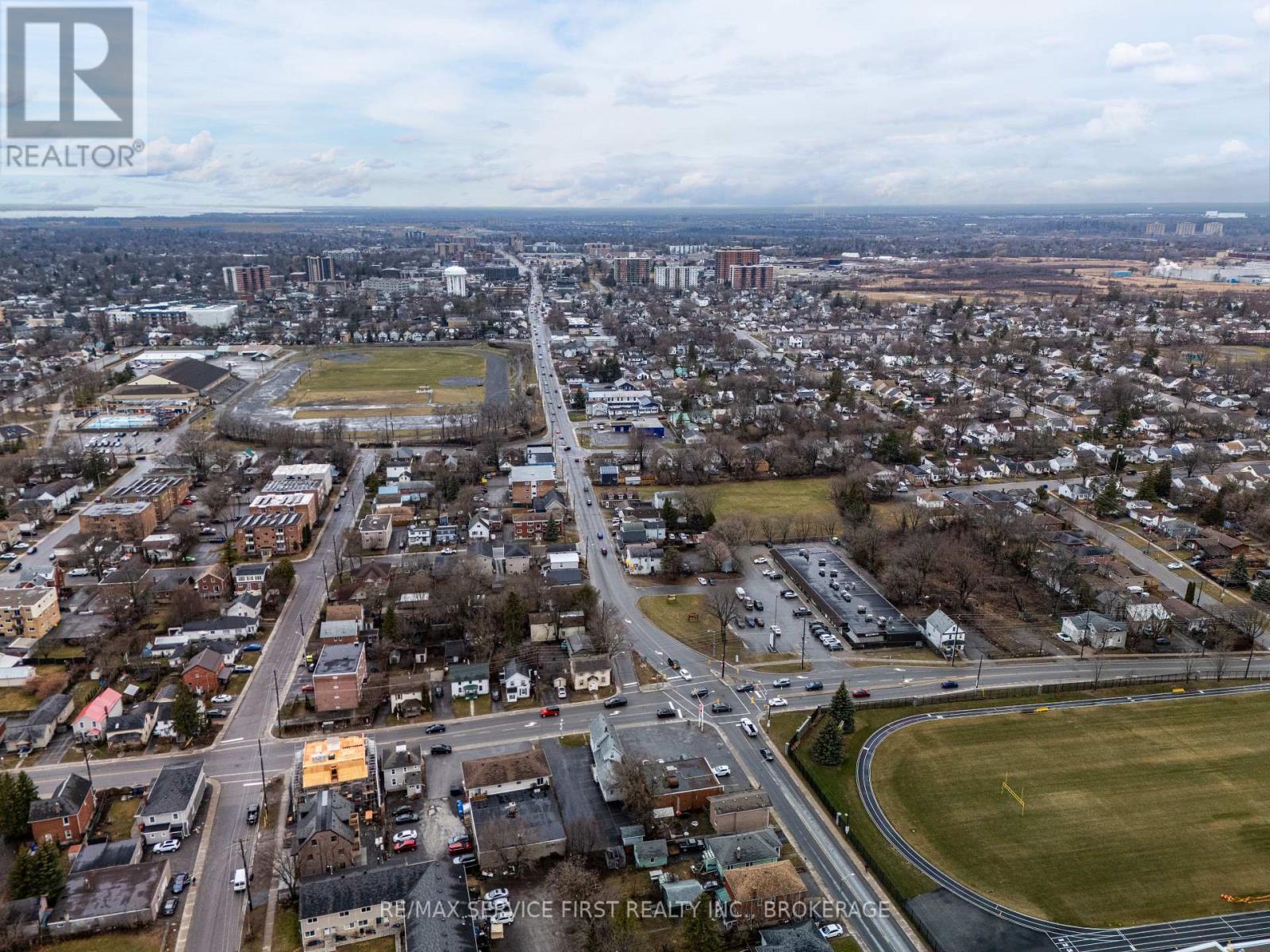451 Division Street, Kingston, Ontario  K7K 4A8 - Photo 9 - X12188277