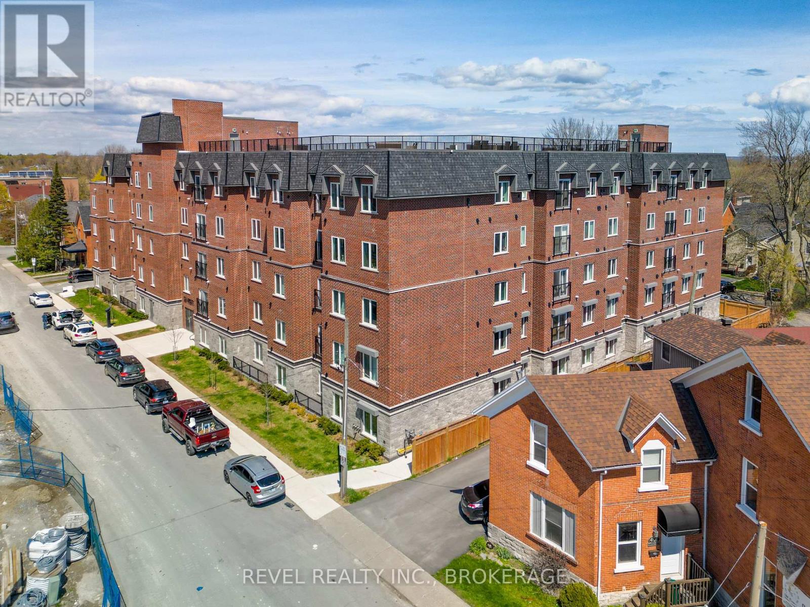 117 - 501 FRONTENAC STREET, Kingston, Ontario