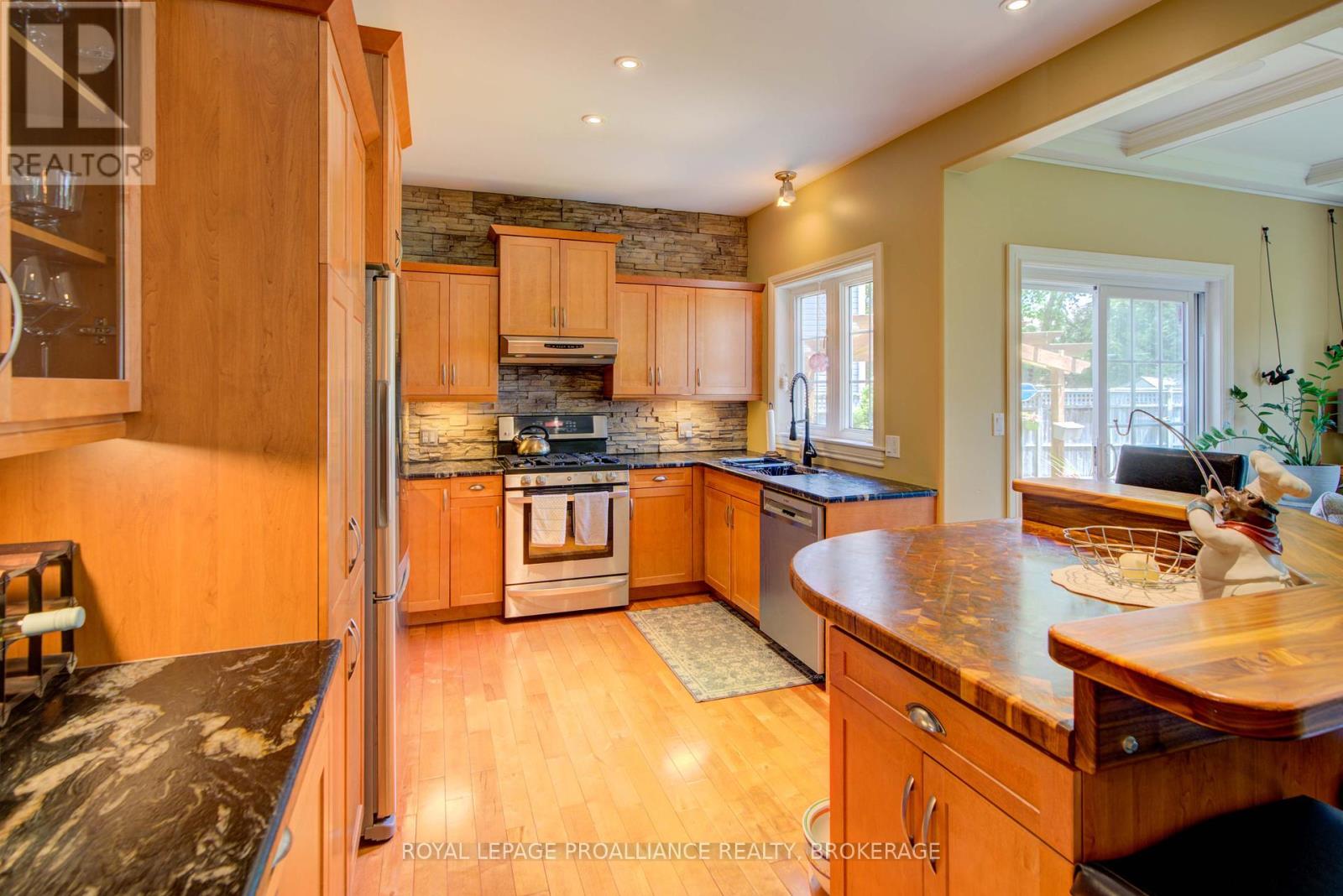 1057 Wise Street, Kingston, Ontario  K7P 3E5 - Photo 23 - X12189122