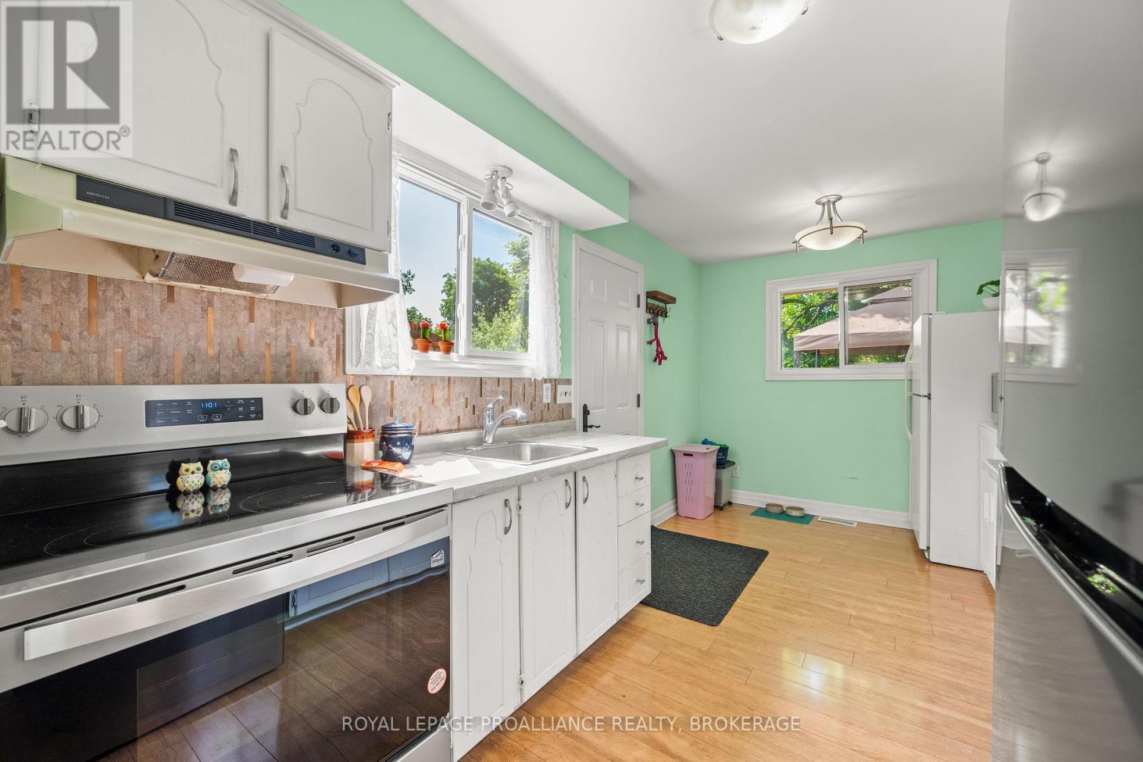 957 Old Colony Road, Kingston, Ontario  K7P 1H5 - Photo 10 - X12191802