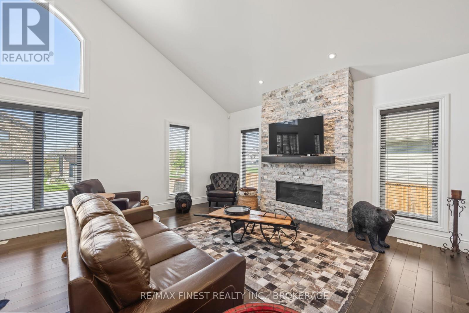 876 Roshan Drive, Kingston, Ontario  K7P 0B2 - Photo 10 - X12192422