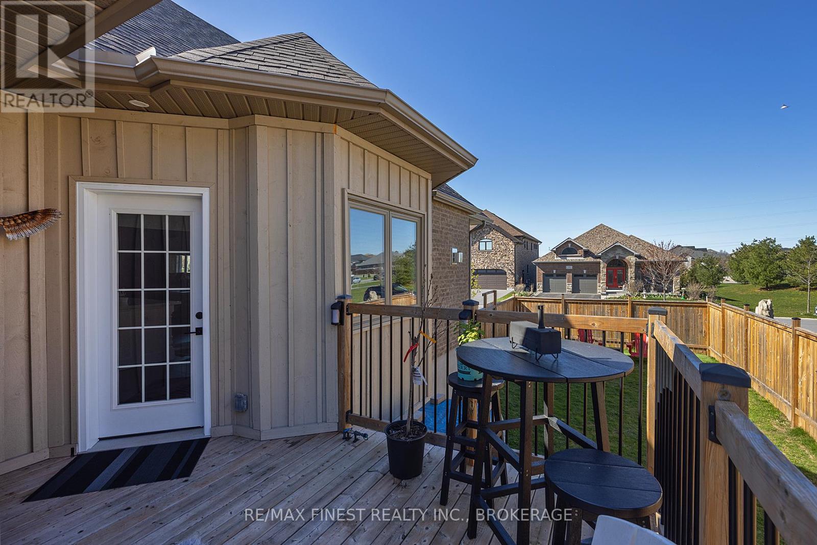 876 Roshan Drive, Kingston, Ontario  K7P 0B2 - Photo 17 - X12192422