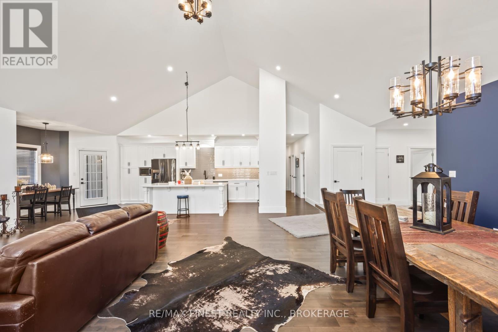 876 Roshan Drive, Kingston, Ontario  K7P 0B2 - Photo 8 - X12192422