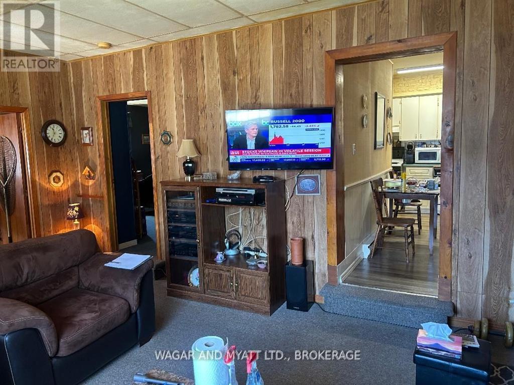 172 Richard Street, Greater Napanee, Ontario  K7R 2T6 - Photo 11 - X12196399