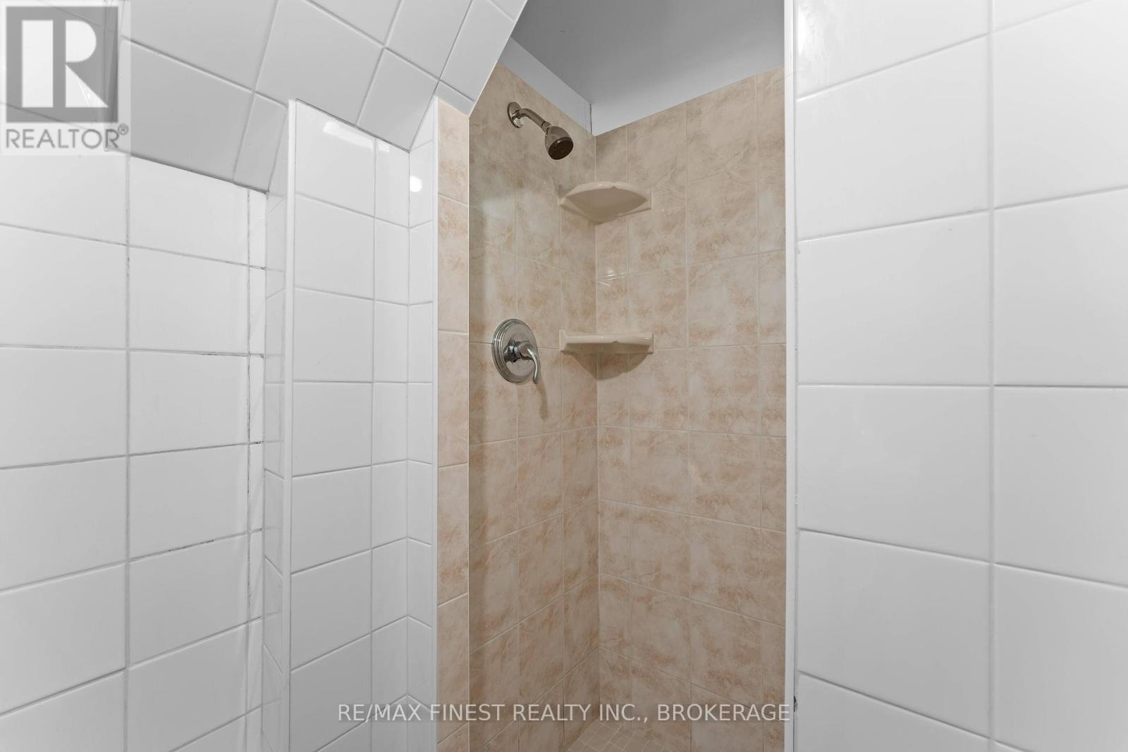95 Calderwood Drive, Kingston, Ontario  K7M 6L5 - Photo 24 - X12202555