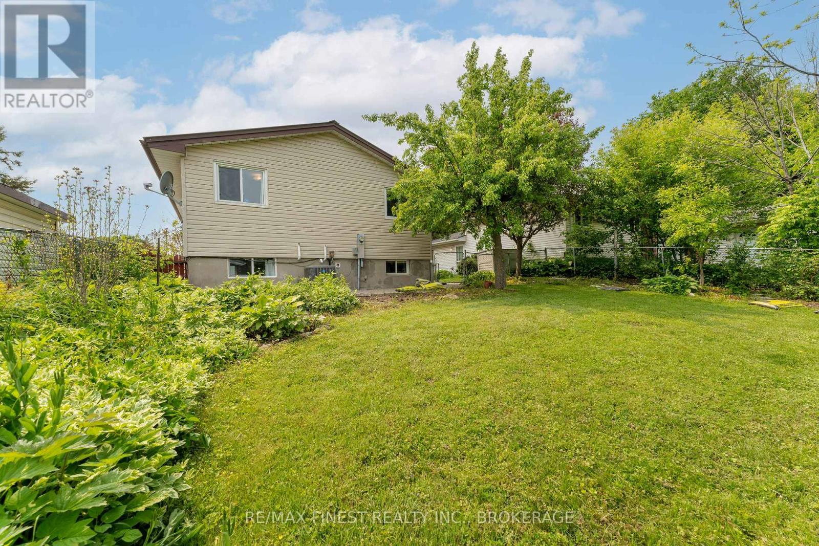 95 Calderwood Drive, Kingston, Ontario  K7M 6L5 - Photo 37 - X12202555